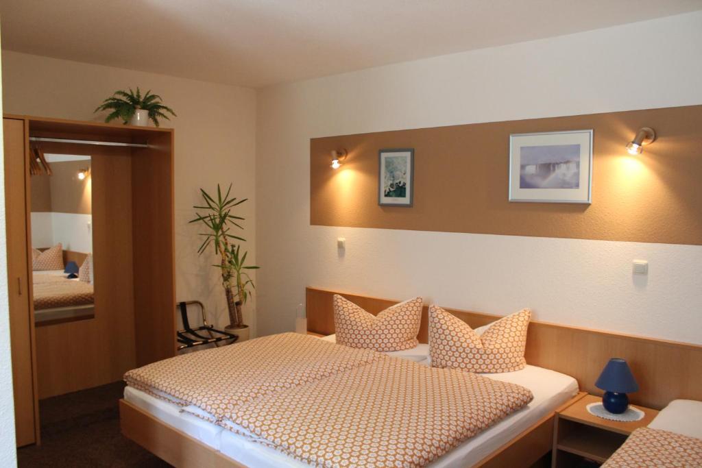 Pension Garni Zum Felsenkeller Nordhausen Dış mekan fotoğraf