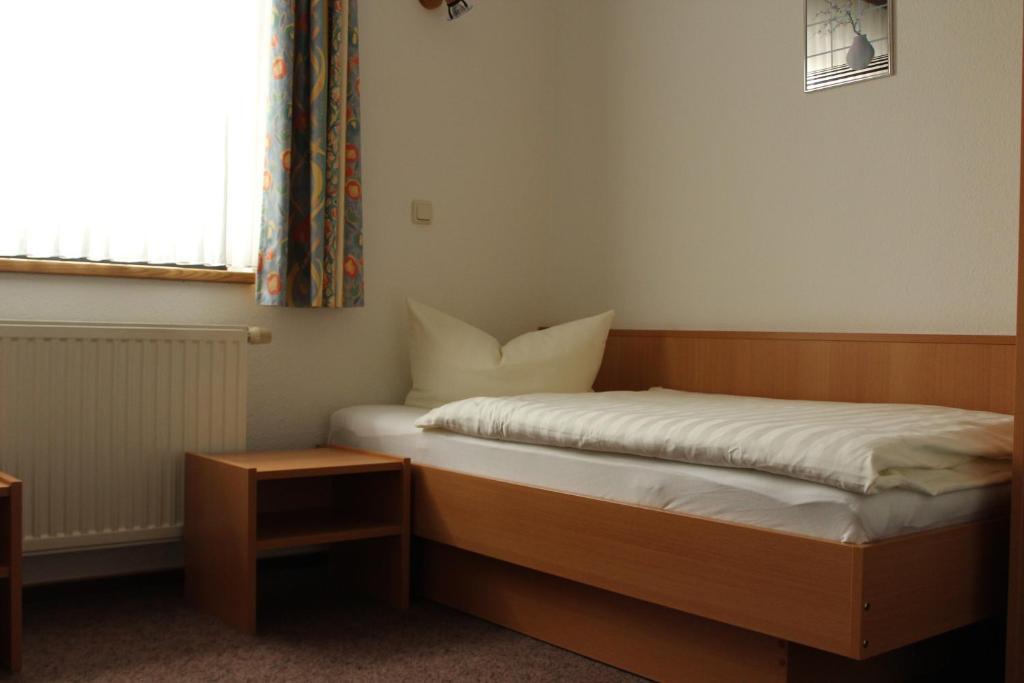 Pension Garni Zum Felsenkeller Nordhausen Oda fotoğraf